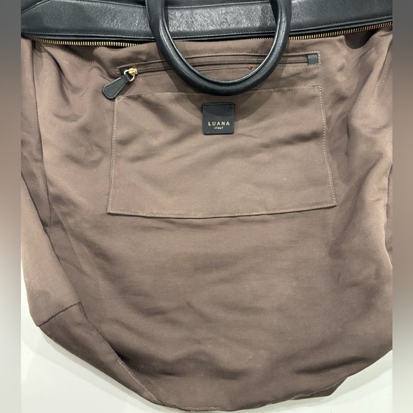 Luana Italian Black Leather Purse - Picture 8 of 13